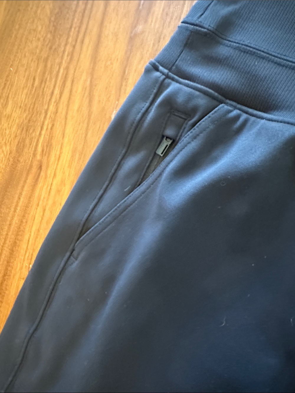 ATHLETA High Rise Pant - Picture 3 of 6